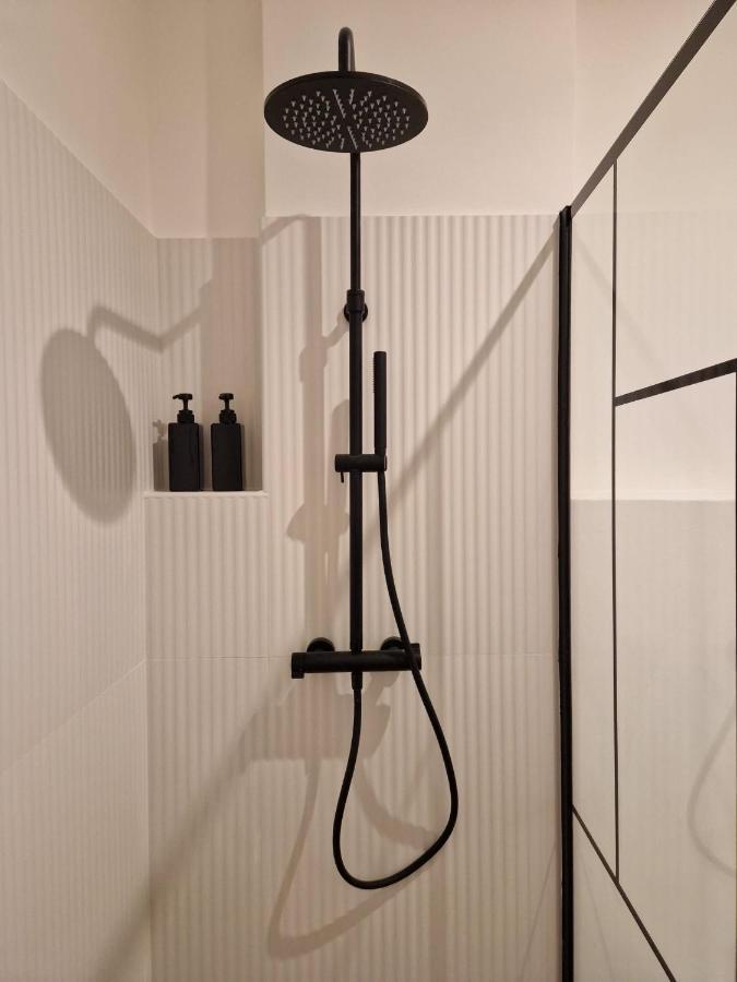 Vaaz Rooms Sannicandro di Bari Exteriör bild